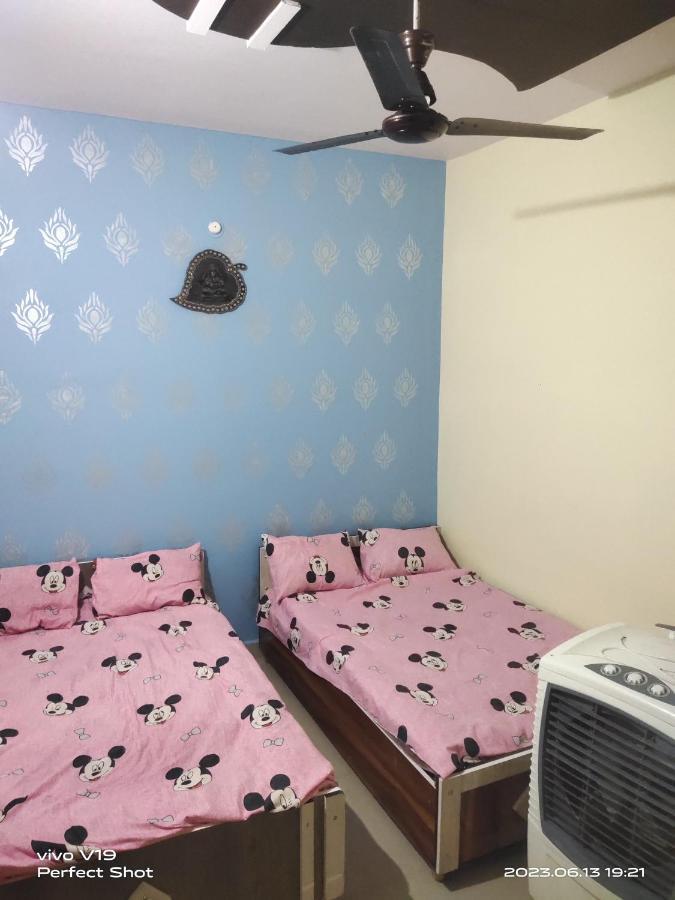 Yashu Guest House Ujjain Exterior foto